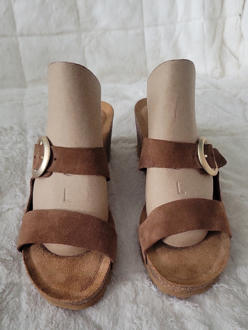 Yokono Women’s Brown Suede Slide Sandals with Gold Buckle